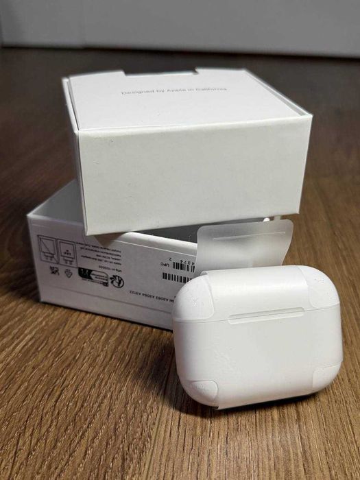 Навушники Apple AirPods Pro 3