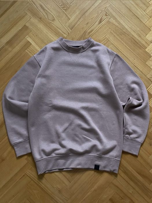 Różowa basic bluza Pull&Bear pudrowy przygaszony pastelowy różowy róż