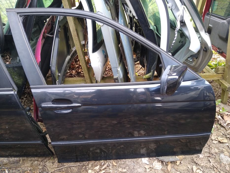 Drzwi prawe przód tył lewe BMW E46 sedan czarne