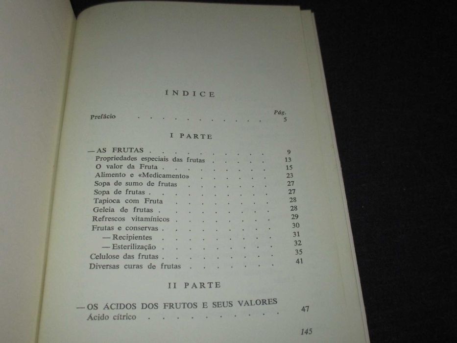 Livro A Saúde pelas Frutas Estêvão dos Santos