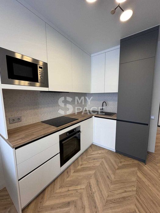 Нова стильна  Старт Каторбінського 24 Шевченківський Центр КПІ