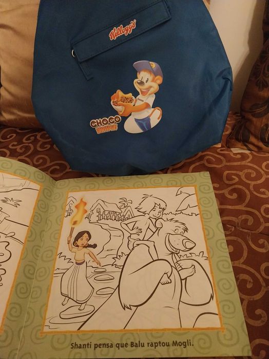 Conjunto Mochila tiracolo azul + Livro da Selva para pintar, Disney