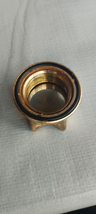 Смеситель.Кран полипропиленовый. Гайка.