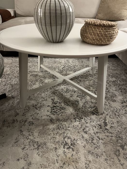 Stolik kawowy IKEA Kragsta biały