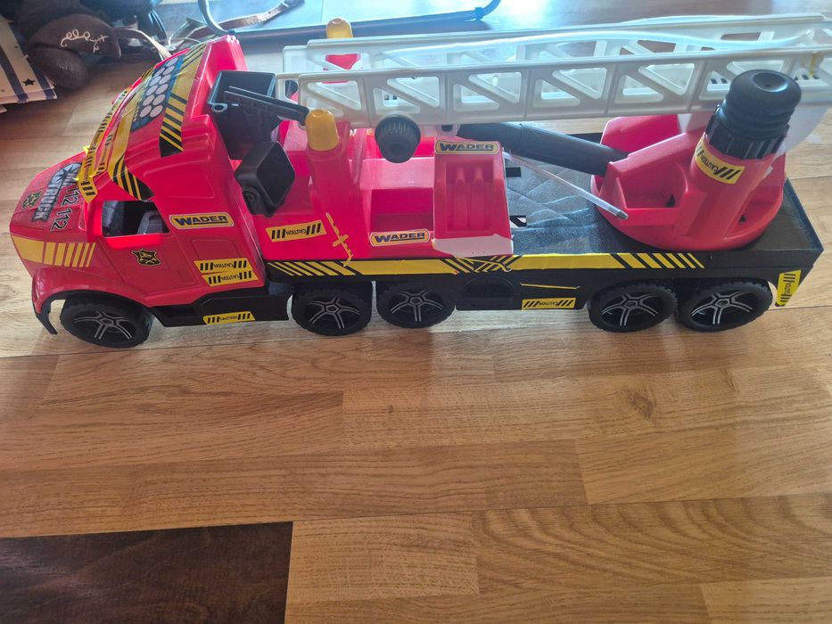 Autko wóz strażacki