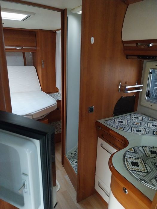 Vendo Autocarava Rápido integral de cama central