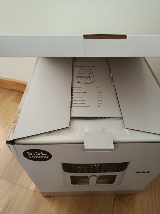 Airfryer branca nova e selada 5.5L