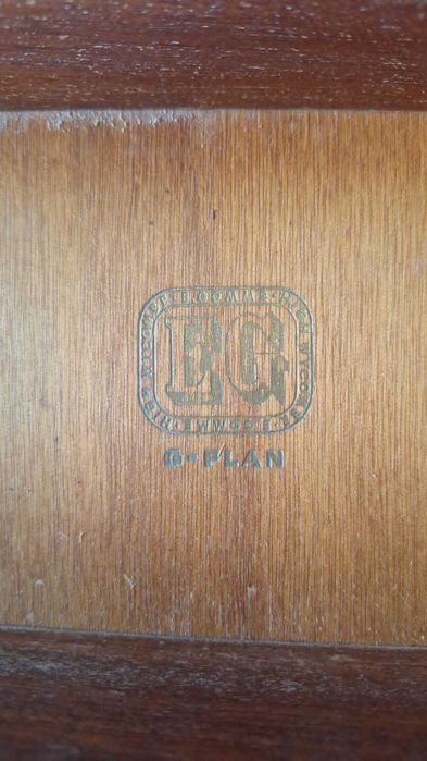 Przepiękna toaletka, solidne drewno