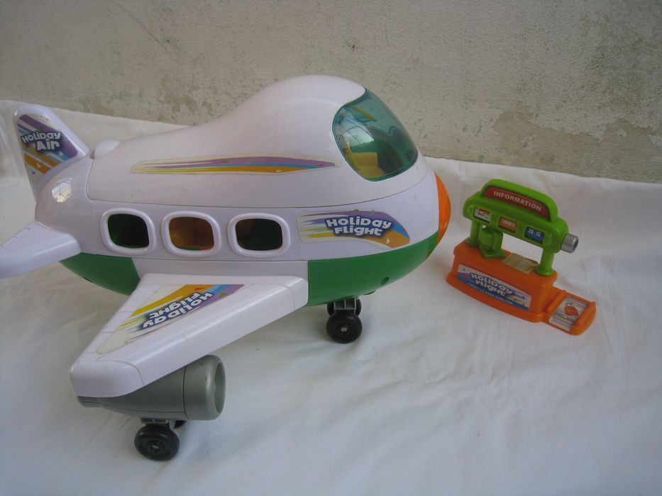 Avião Com Bonecos articulados