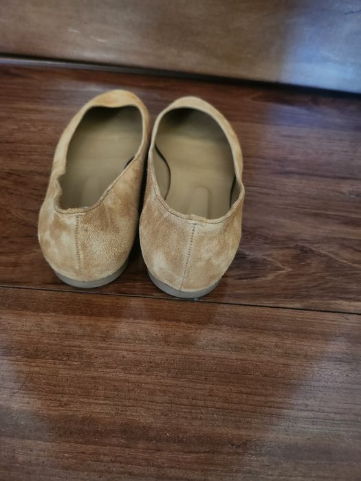 Baleriny zamszowe Gino Rossi r 37,5