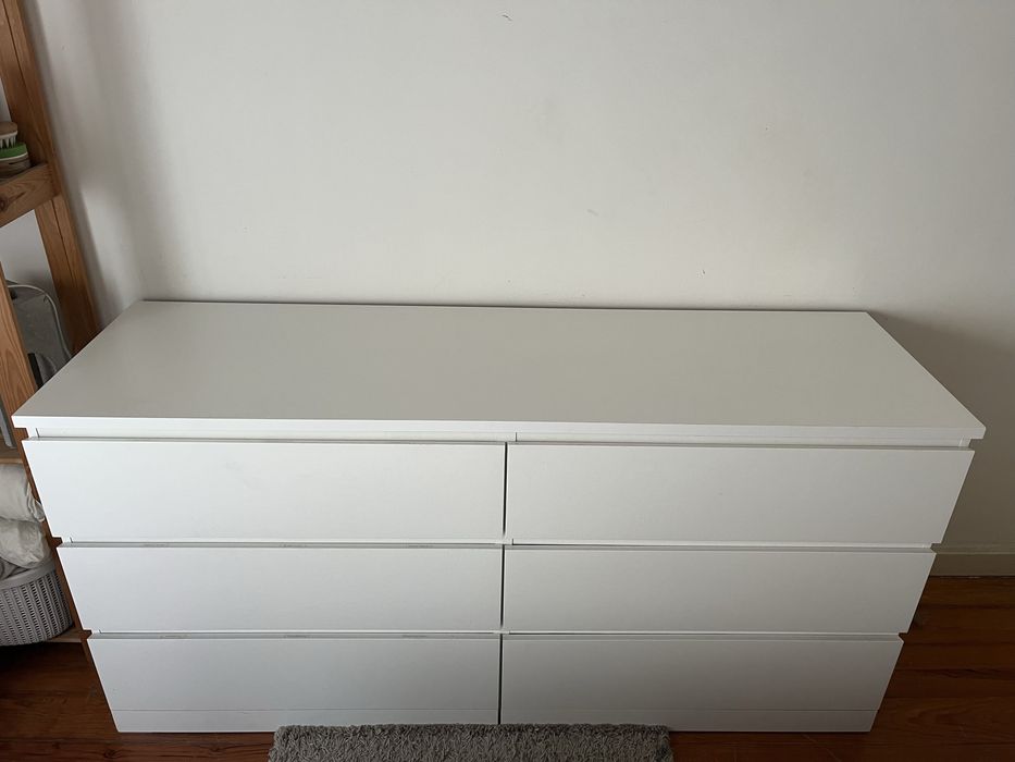 Cómoda IKEA Malm de 6 gavetas
