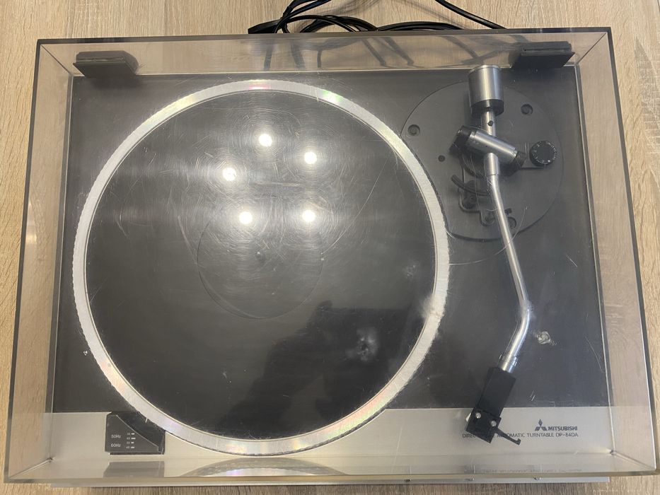 Gramofon mitsubishi DP-84DA +ortofon  VMS20 EO mk2