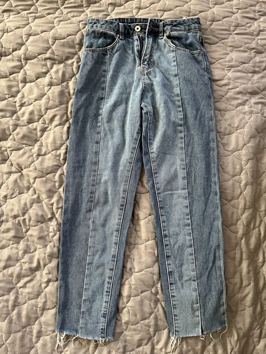 Джинси мом жіночі