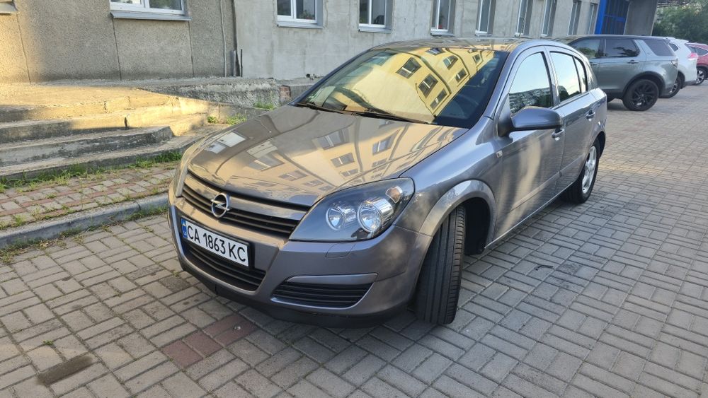 Opel Astra H 2004 року 1,8 автомат