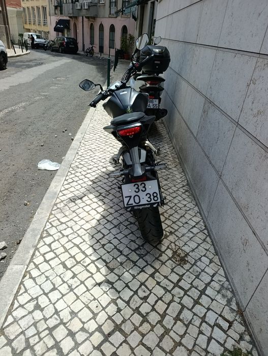 Honda CB125R 2019