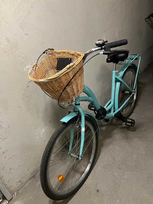 Sprzedam stylowy rower miejski w pięknym, błękitnym kolorze!