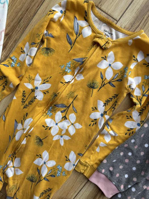 Флісовий чоловічок для дівчинки carters 5t/5A 4t/4A