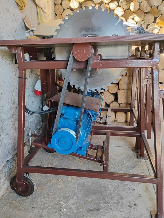 cyrkularka, piła stołowa krajzega.