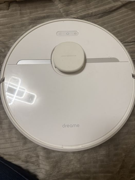dreame Robot Vacuum D9