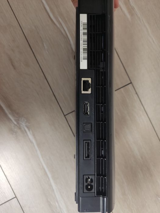 Продам Sony Playstation 3 super slim