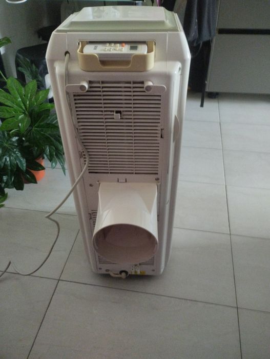 Ar condicionado portátil com comando