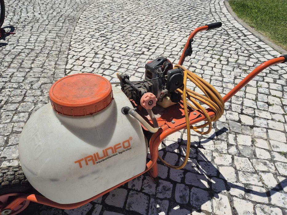 Carrinho Pulverisador Triunfo