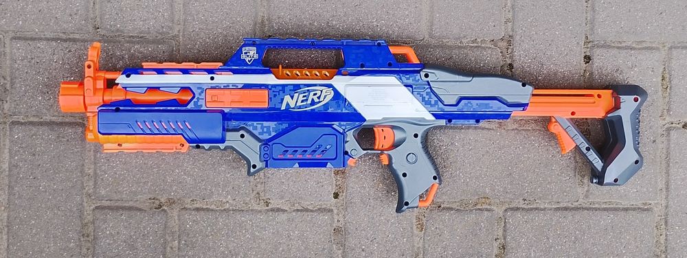Nerf  N-Strike Elite  CS-18