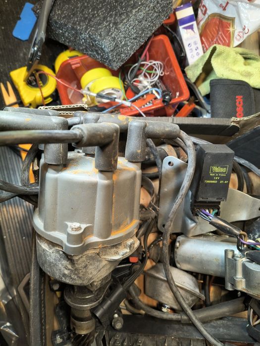 Oryginał aparat zapłonowy kopułka palec jeep xj 4.0 mopar 3 piny