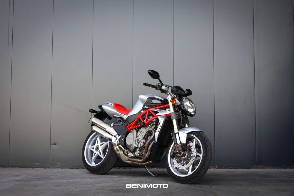 MV Agusta Brutale  910