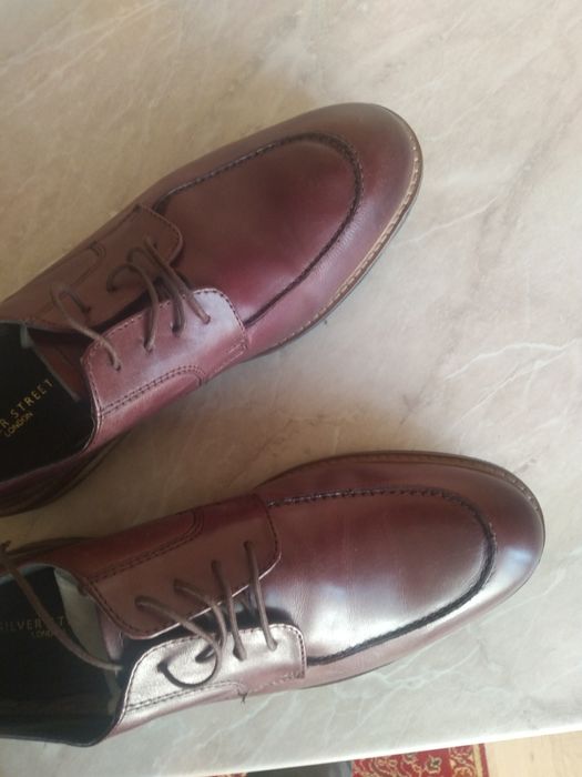 Продам туфлі нові