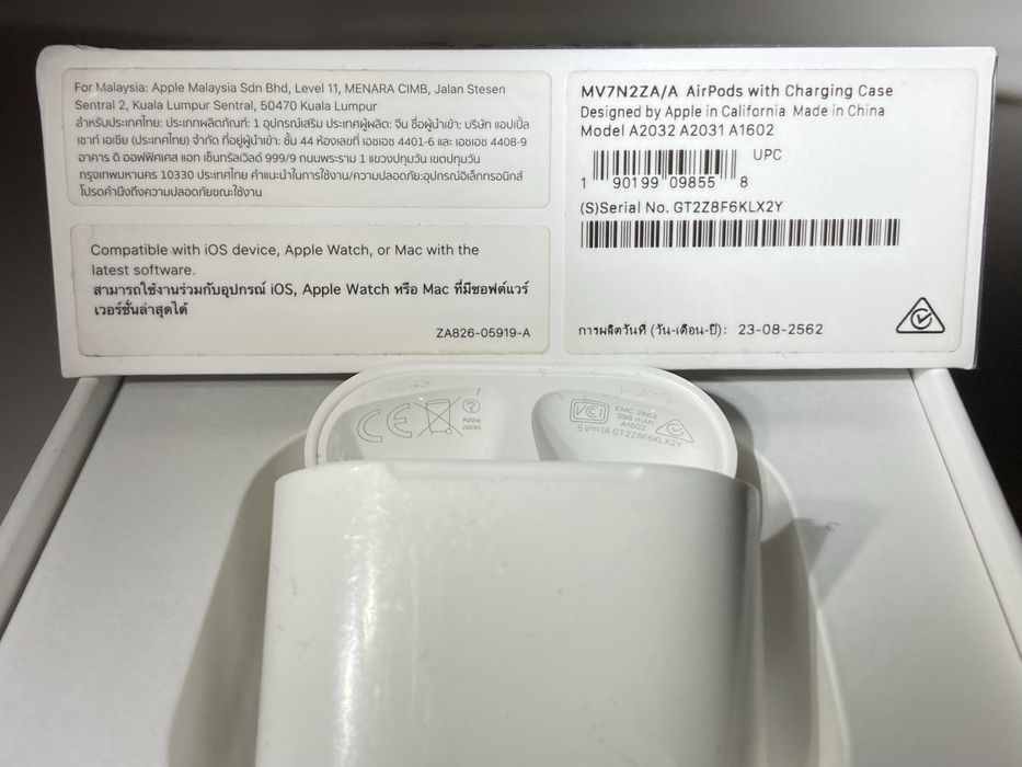 Продам оригінальні гавушники Airpods 1