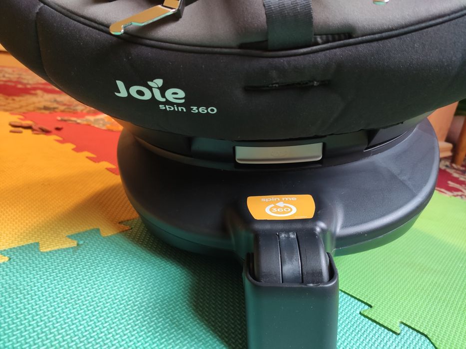 Fotelik samochodowy Joie 0-18kg