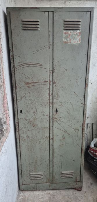 Шафа металева, шкаф металевий