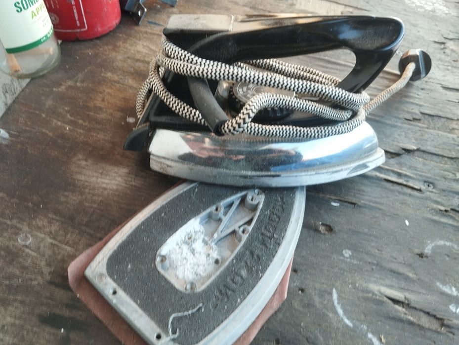 Żelazko nowe PRL okazja