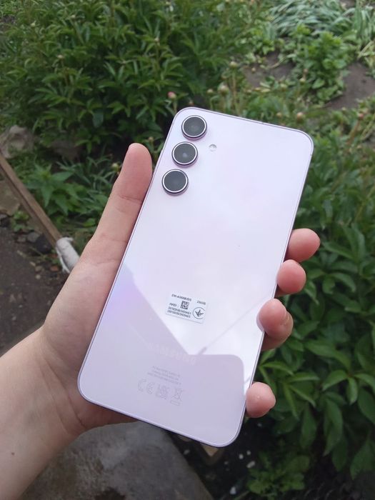 Продаю смартфон Samsung A55 256