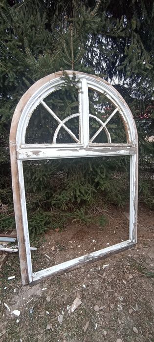 Stare okno drewniane