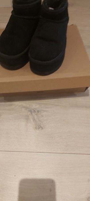 Buty UGG czarne classic