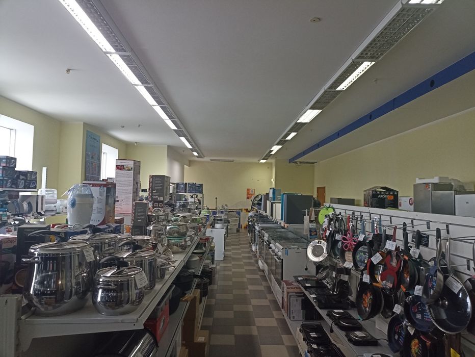 Продам ТЦ Альфа в Центрі міста Бердичів Житомирська область