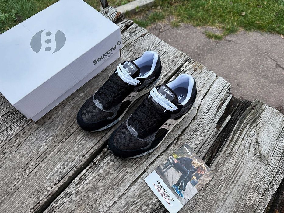 Мужские оригинальные кроссовки Saucony Shadow 5000 (4 цвета)бестселлер