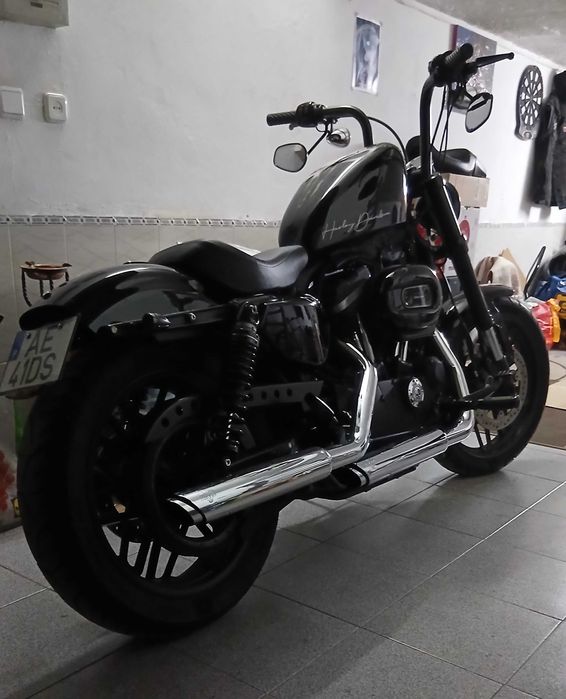 Harley Davidson  Roadster 1200