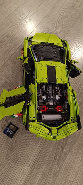 Lamborghini Sian FKP 37