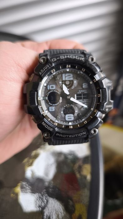 Casio G-SHOCK GWG 100.