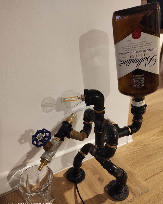 Dozownik na alkohol, instrybutor loft