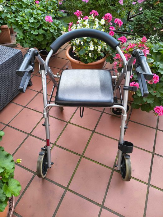Aluminiowy, balkonik, chodzik, dla osoby niepełnosprawnej , stan idealny