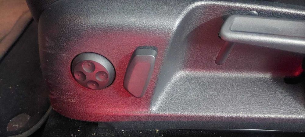 Vendo VW Passat 2.0 TDI Confortline 2008 (full extras)