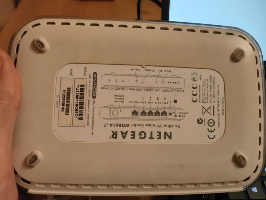 Router Wi-Fi Netgear WGR614v7 bez zasilacza