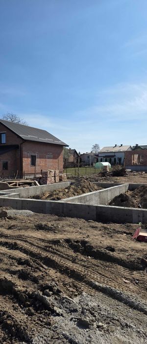 Продаж котеджів с.Зимна Вода-Суховоля від власника