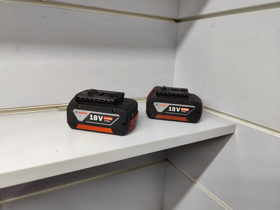 Акумуляторна  Bosch батарея оригінал