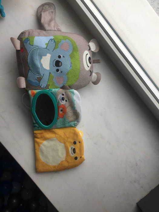 Używana książeczka sensoryczna koala Fisher Price