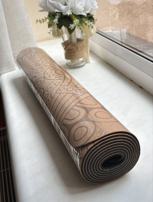 Mata do jogi ćwiczenia fitness z korka i TPE – dwustronna